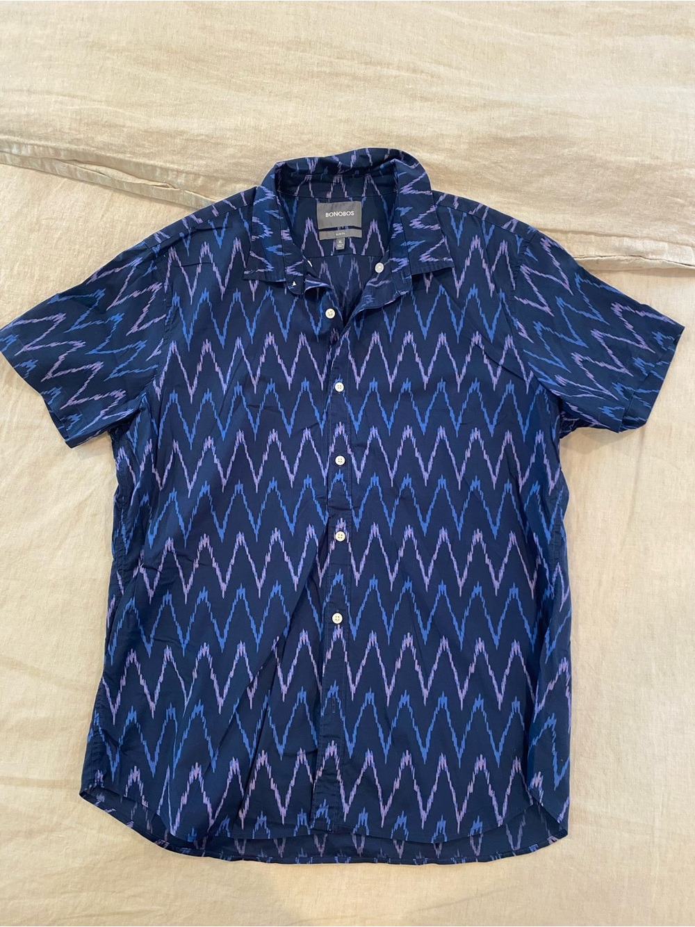 Bonobos - XL, slim fit - Navy Blue Short-Sleeve Zigzag Button-Up Shirt